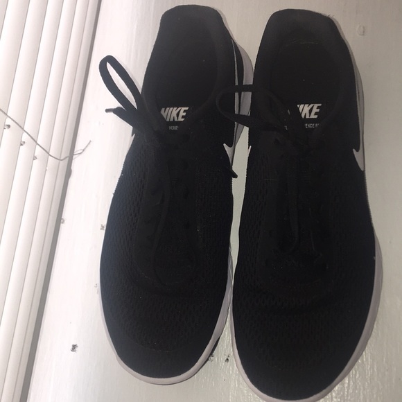 Nike running sneakers - Picture 2 of 3